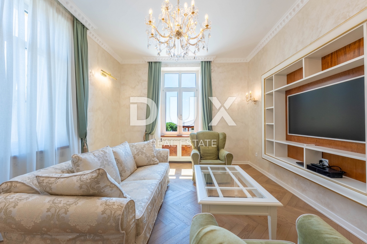 OPATIJA, CENTER - kombinacija luksuza in pristnosti, stanovanje v prenovljeni zgodovinski vili v središču Opatije z razgledom