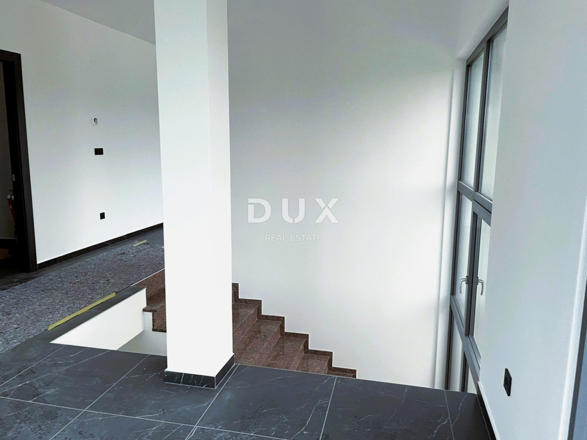 OTOK KRK, MESTO KRK - Moderno penthouse stanovanje velikosti 100 m2