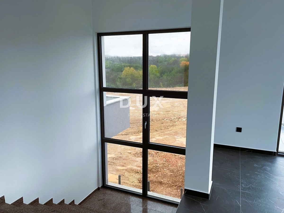 OTOK KRK, MESTO KRK - Moderno penthouse stanovanje velikosti 100 m2