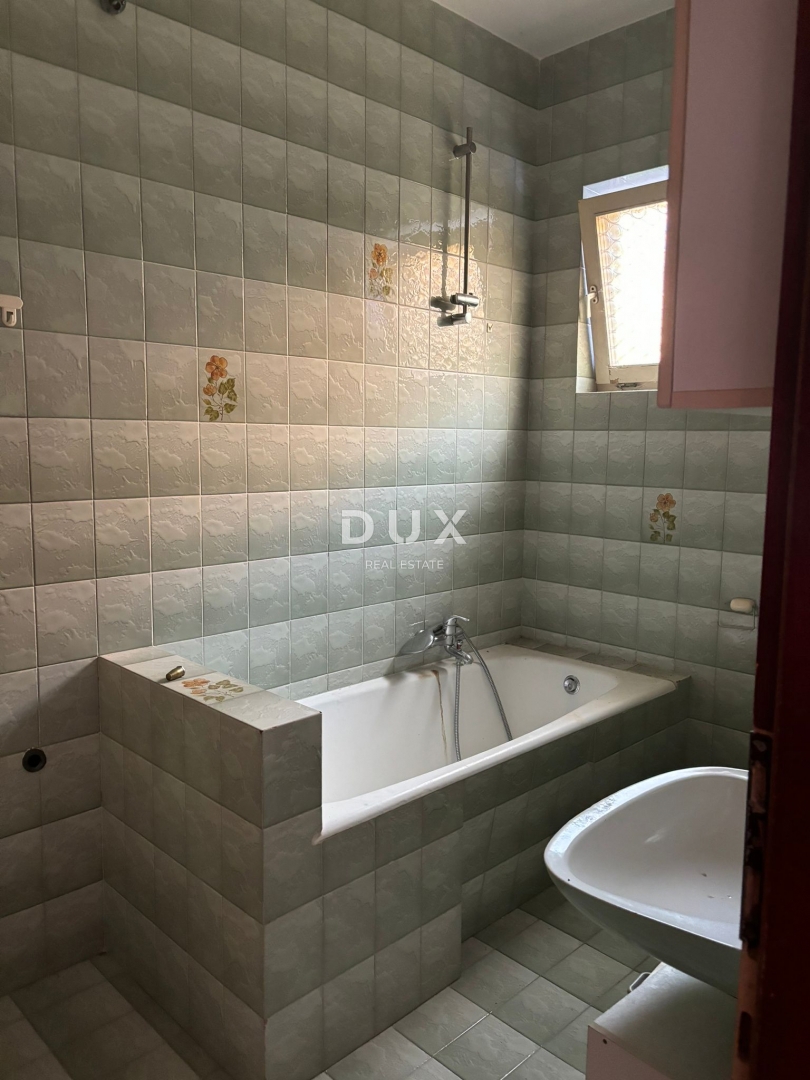 ISTRA, POREČ - Udobno stanovanje z vrtom v središču mesta!