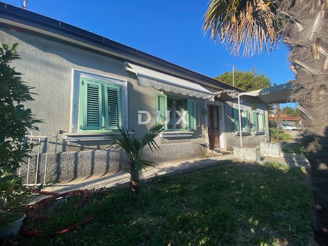 OPATIJA, MATULJI, CENTER - samostojna hiša + vrt na odlični lokaciji! PRILOŽNOST!