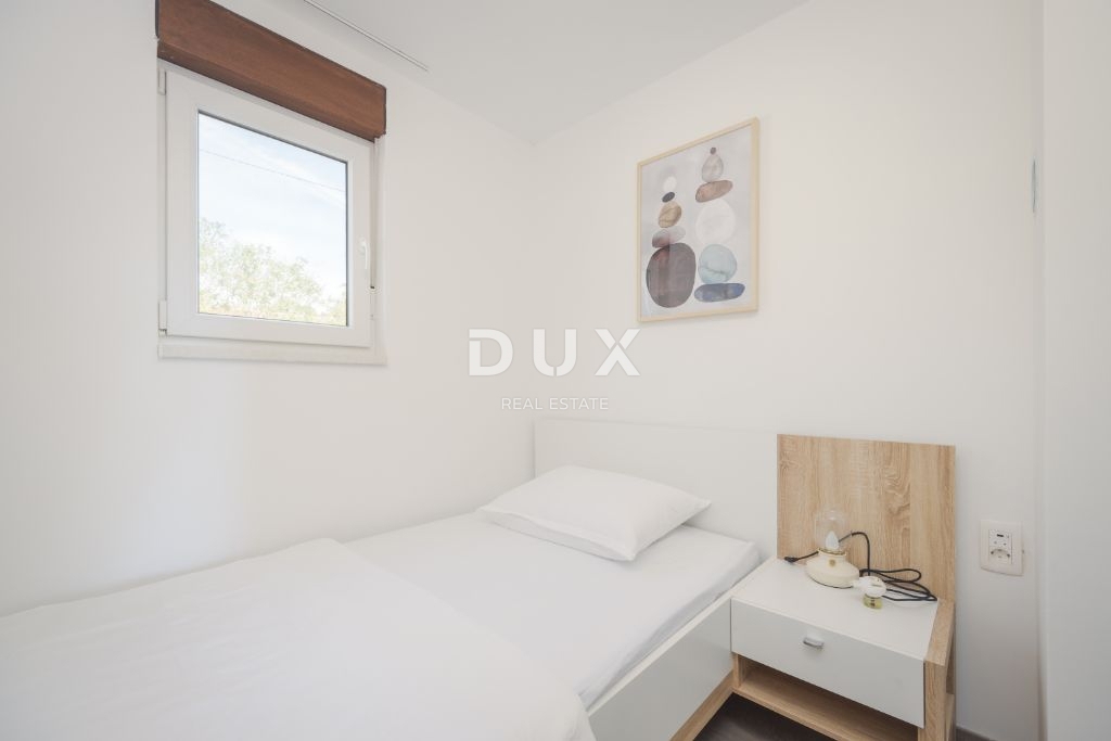 ISTRA, MEDULIN - Samostojna hiša s tremi stanovanjskimi enotami in bazenom!