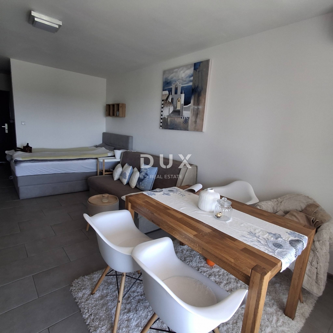 ISTRA, DUGA UVALA - Apartma s pogledom na morje