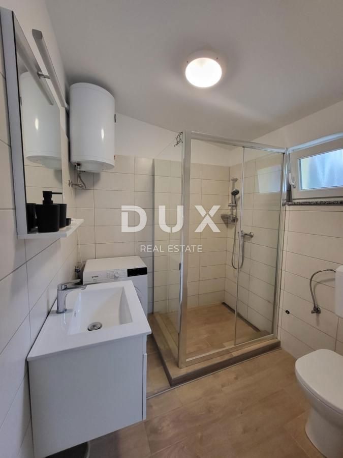 OPATIJA, VOLOSKO - Popolnoma prenovljen apartma 100 metrov od morja!