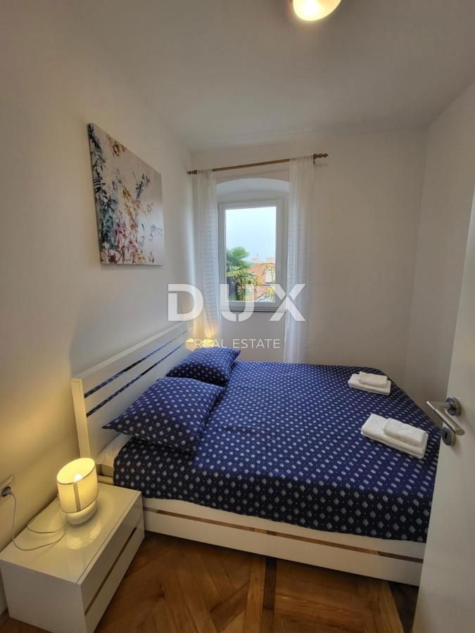 OPATIJA, VOLOSKO - Popolnoma prenovljen apartma 100 metrov od morja!