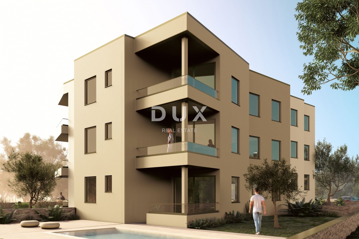 ŠIBENIK, TRIBUNJ – NOVOGRADNJA! Luksuzni penthouse s pogledom na morje