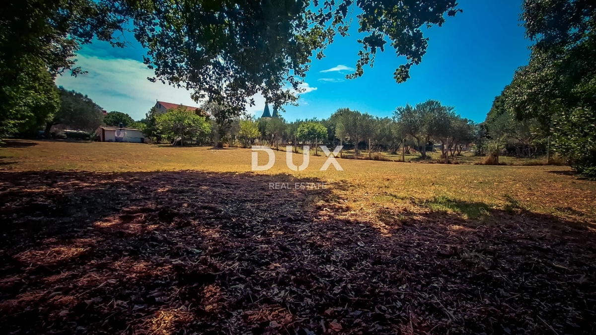 Zemljišče Medulin, 1.895m2