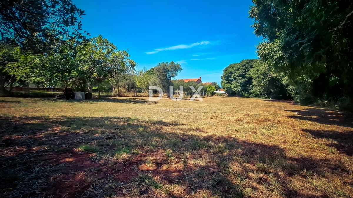 Zemljišče Medulin, 1.895m2