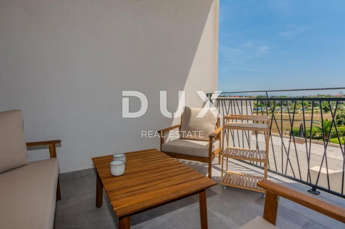 ZADAR, ZATON - Moderna vrstna hiša 1. vrsta do morja A