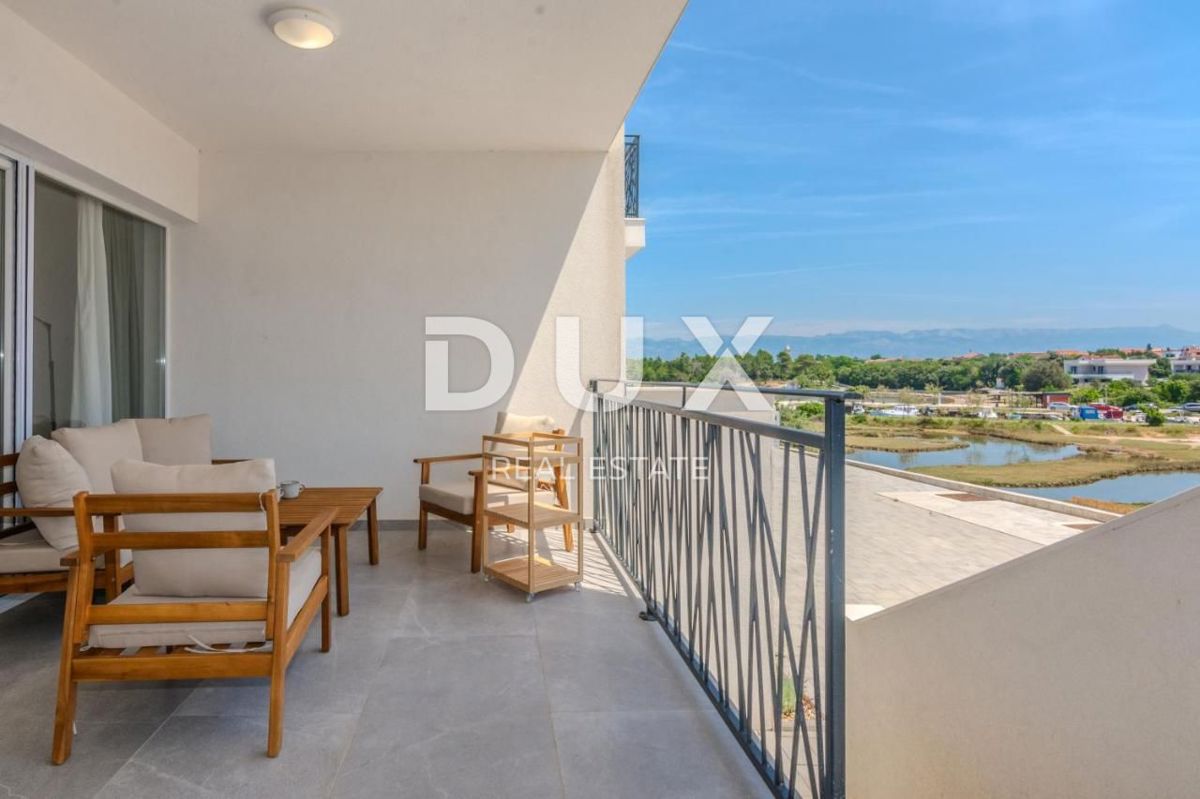 ZADAR, ZATON - Moderna vrstna hiša 1. vrsta do morja A