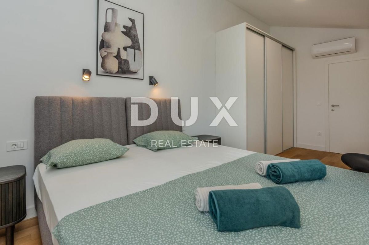 ZADAR, ZATON - Moderna vrstna hiša 1. vrsta do morja A