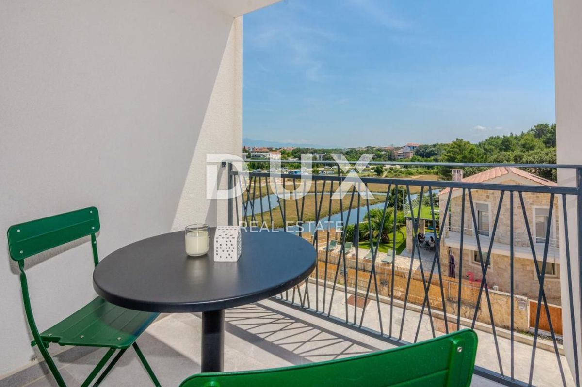 ZADAR, ZATON - Moderna vrstna hiša 1. vrsta do morja A