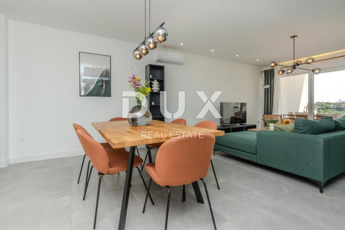 ZADAR, ZATON - Moderna vrstna hiša 1. vrsta do morja A