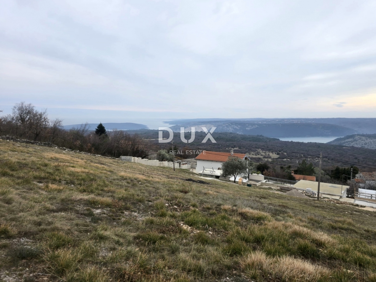 Zemljišče Rabac, Labin, 700m2