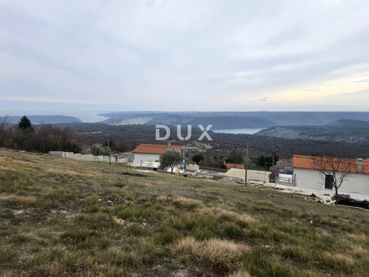 Zemljišče Rabac, Labin, 700m2