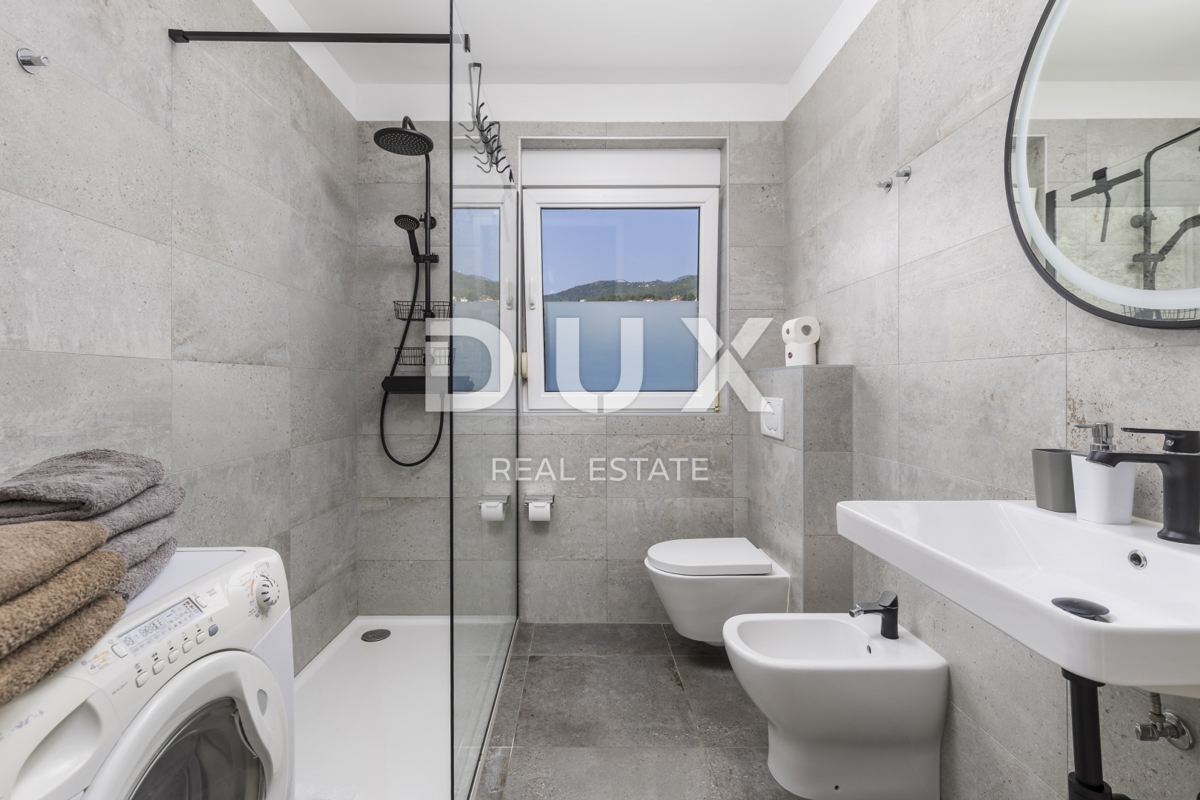 OPATIJA, IČIĆI - stanovanje 65m2 s teraso, pogledom na morje, vrtom in skupnim bazenom