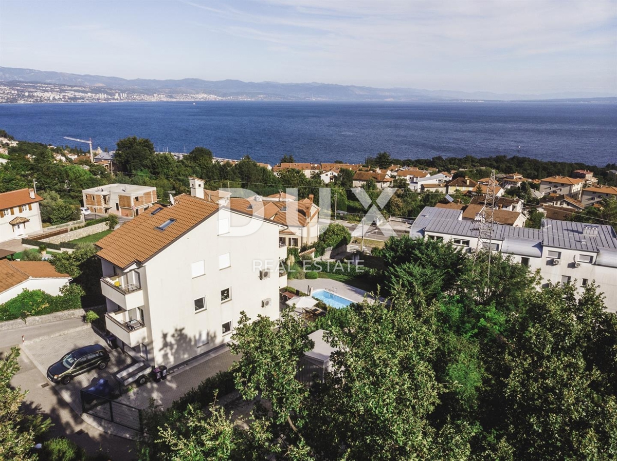 OPATIJA, IČIĆI - stanovanje 65m2 s teraso, pogledom na morje, vrtom in skupnim bazenom