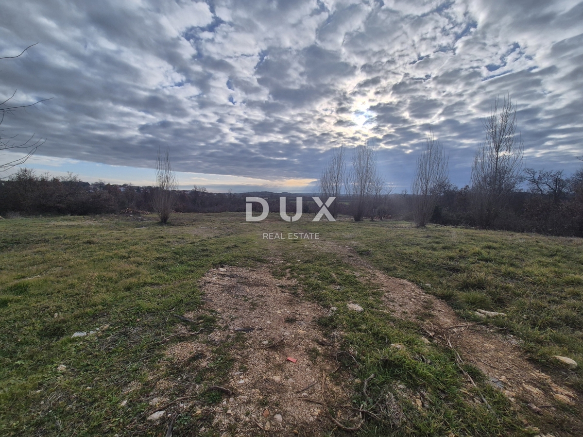 POREČ, ŽBANDAJ - Prodam zemljišče - investicijska priložnost