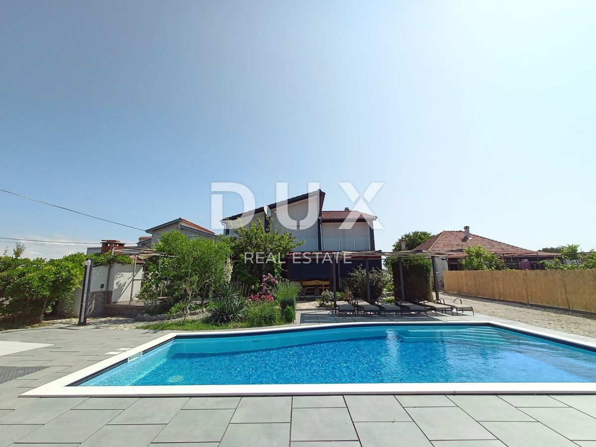 ZADAR, DEBELJAK - Čudovita vila z bazenom