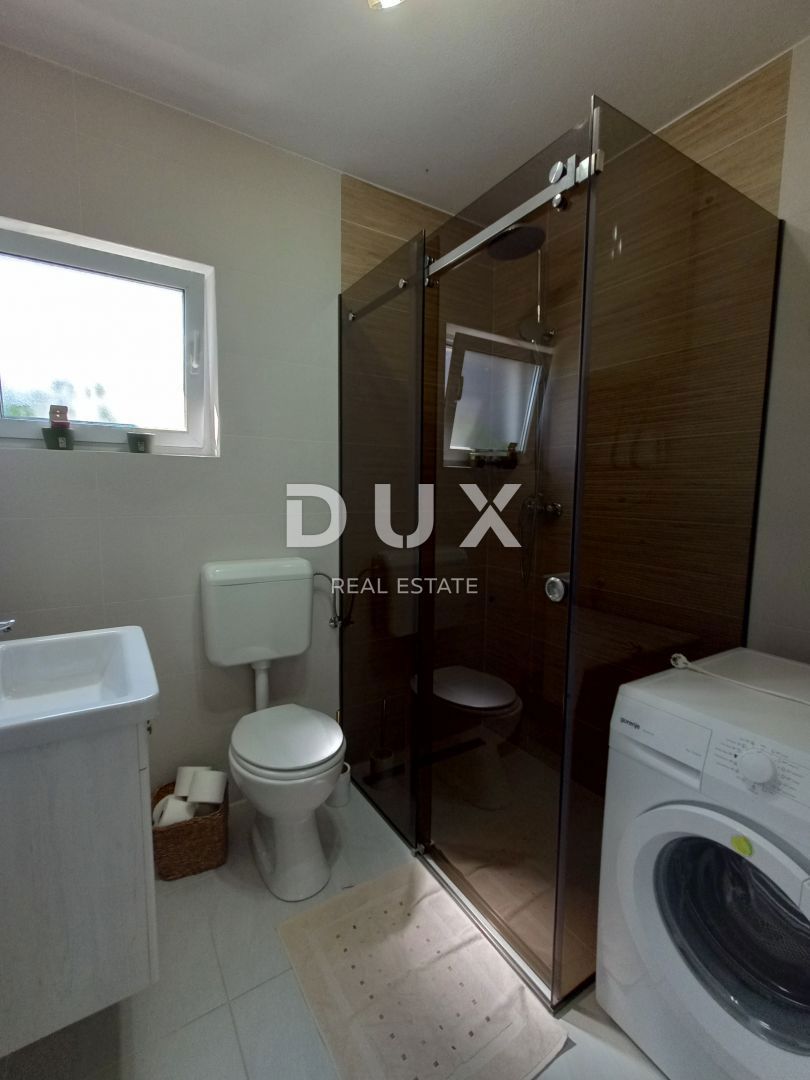 ZADAR, DEBELJAK - Čudovita vila z bazenom