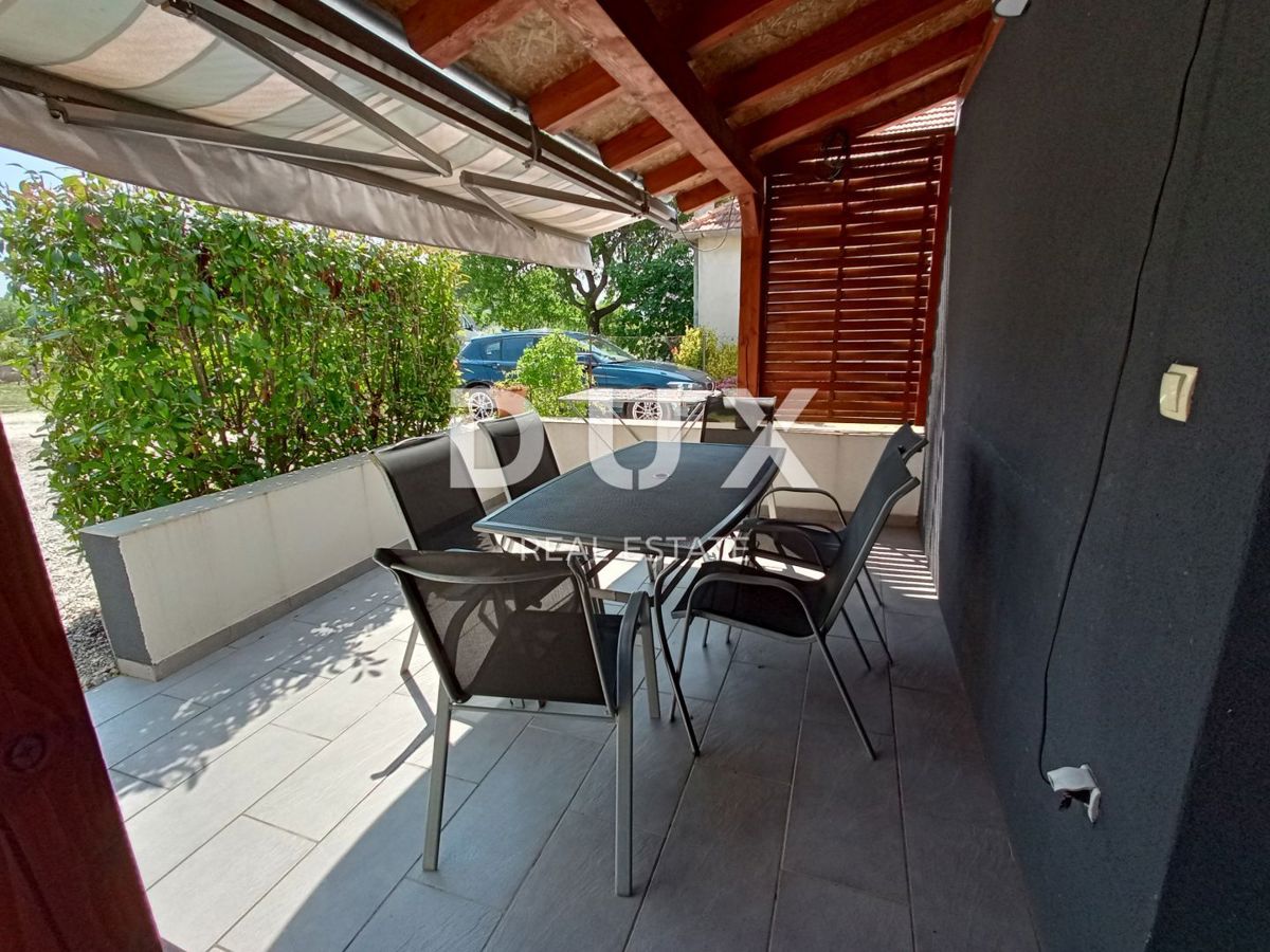 ZADAR, DEBELJAK - Čudovita vila z bazenom