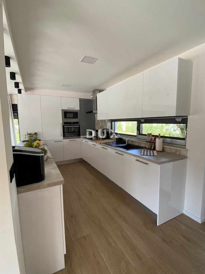 Hiša Žbandaj, Poreč, 201,31m2