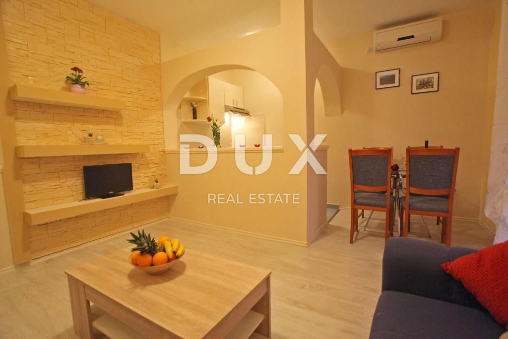 SUKOŠAN - Hiša 150m od morja