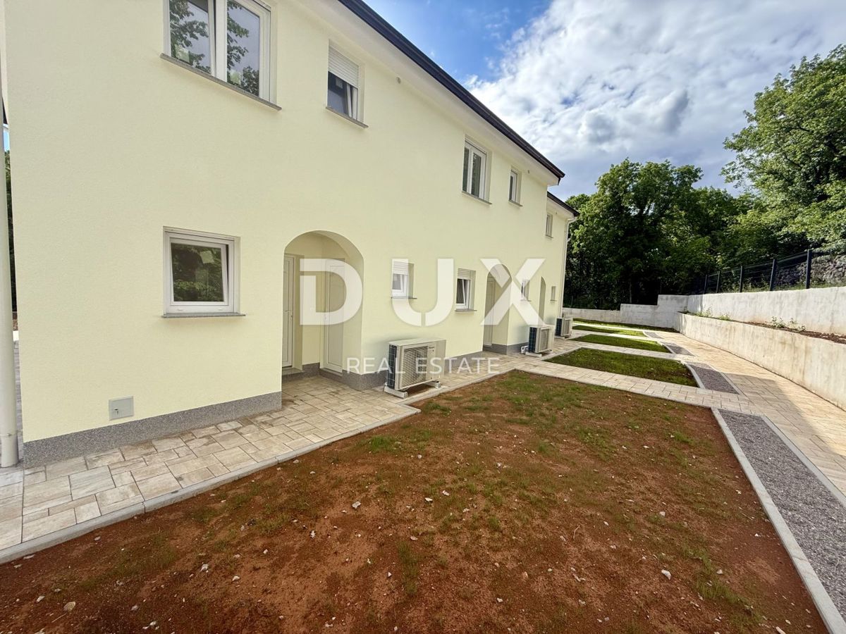 VIŠKOVO, MARINIĆI - Vrstna hiša, novogradnja, 92 m2, vrt!