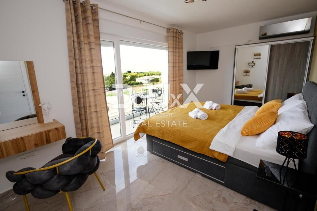 ISTRA, PULA – Ekskluzivna vila z zasebnim bazenom