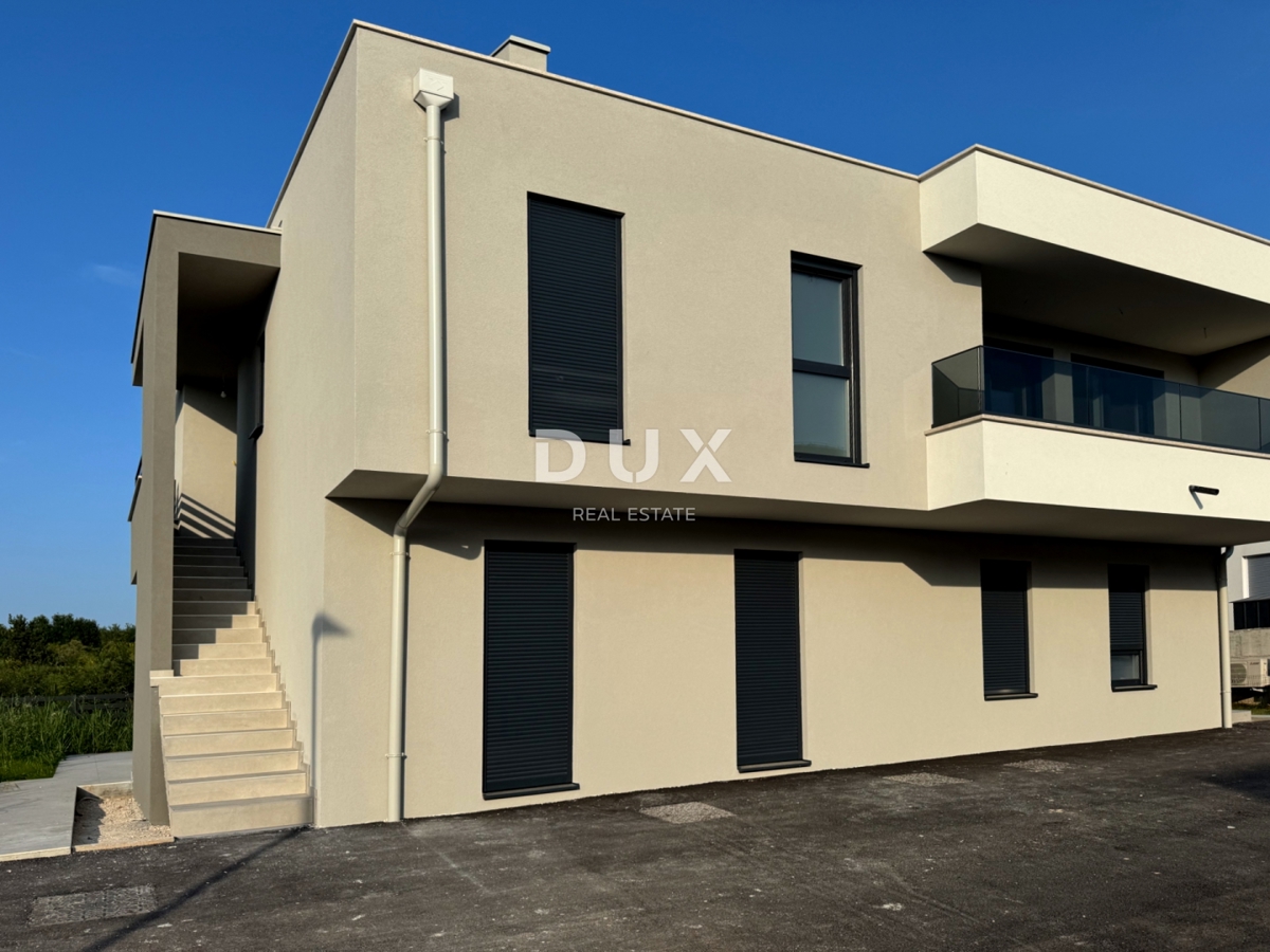 ISTRA, UMAG - Dvostanovanjsko stanovanje v bližini morja