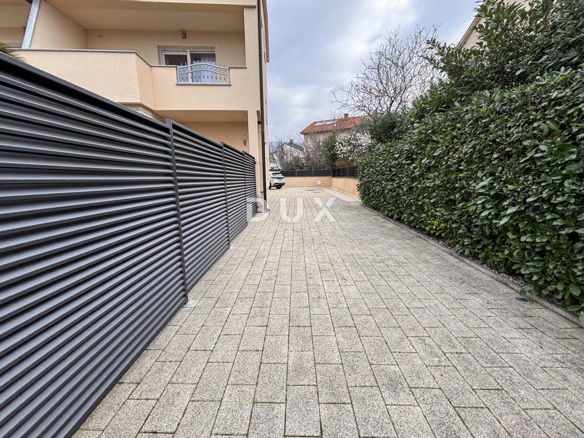 Hiša Jadranovo, Crikvenica, 340m2