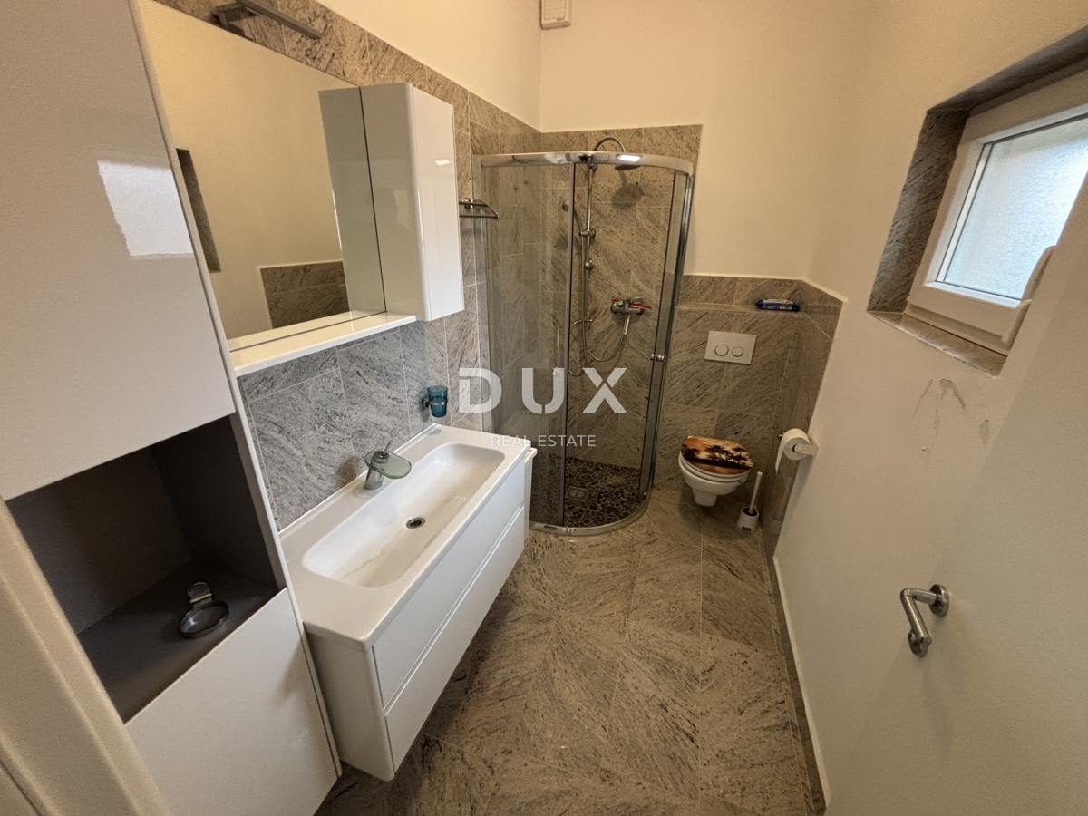 Hiša Jadranovo, Crikvenica, 340m2