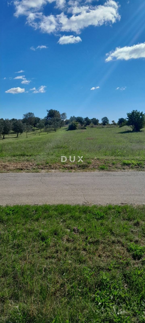 Zemljišče Krmed, Bale, 2.820m2