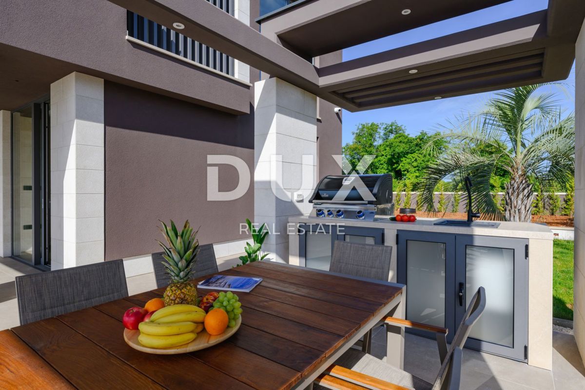 ISTRA, KRNICA - Čudovita novozgrajena vila s pogledom na morje