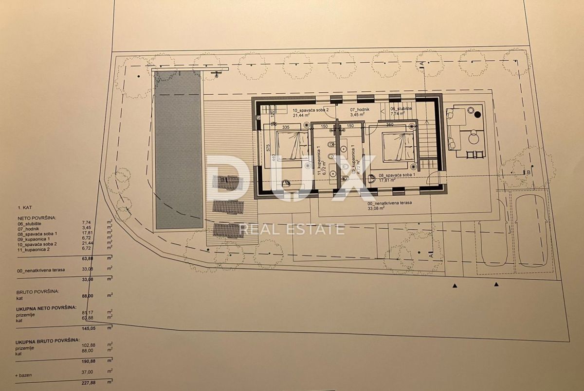 ISTRA, BALE - Moderno opremljena vila z bazenom in savno