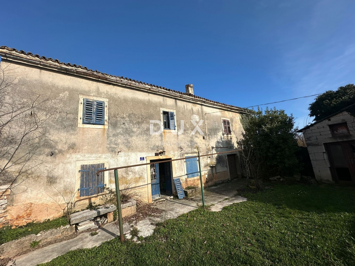 ISTRA, MANJADVORCI - AVTENTIČNA ISTRSKA HIŠA 152M2, 341M2 VRT!