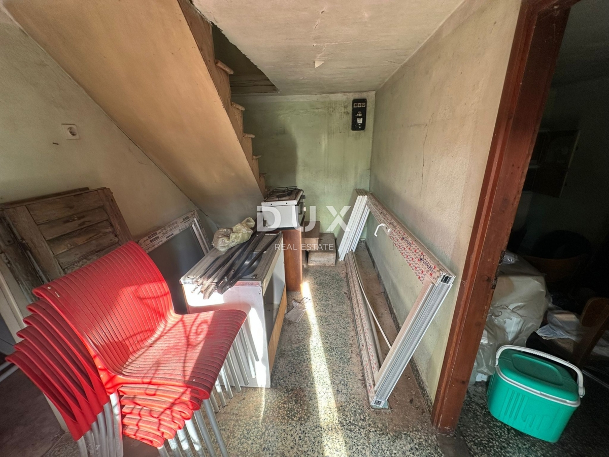 ISTRA, MANJADVORCI - AVTENTIČNA ISTRSKA HIŠA 152M2, 341M2 VRT!