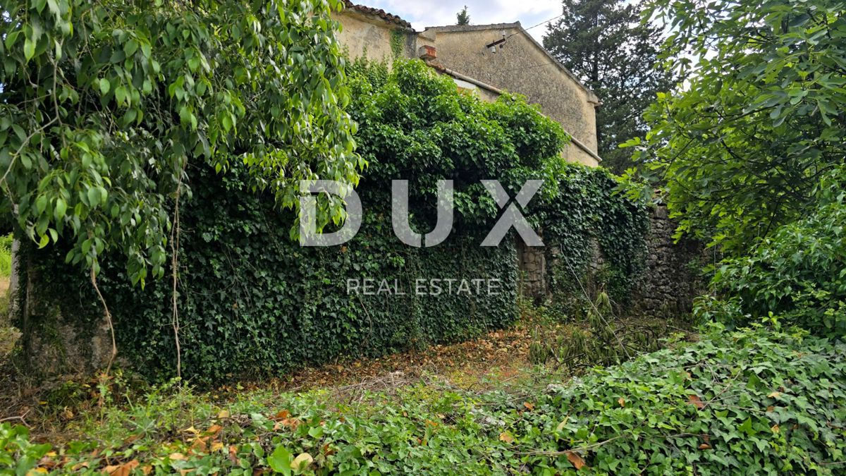 ISTRA, LABIN - Samostojna kamnita hiša