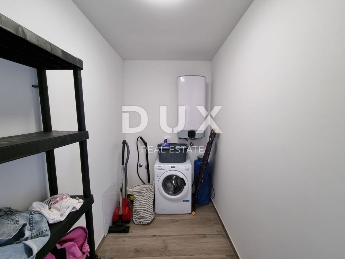 ISTRA, SVETVINČENAT - Moderna enonadstropna hiša z bazenom, obdana z naravo