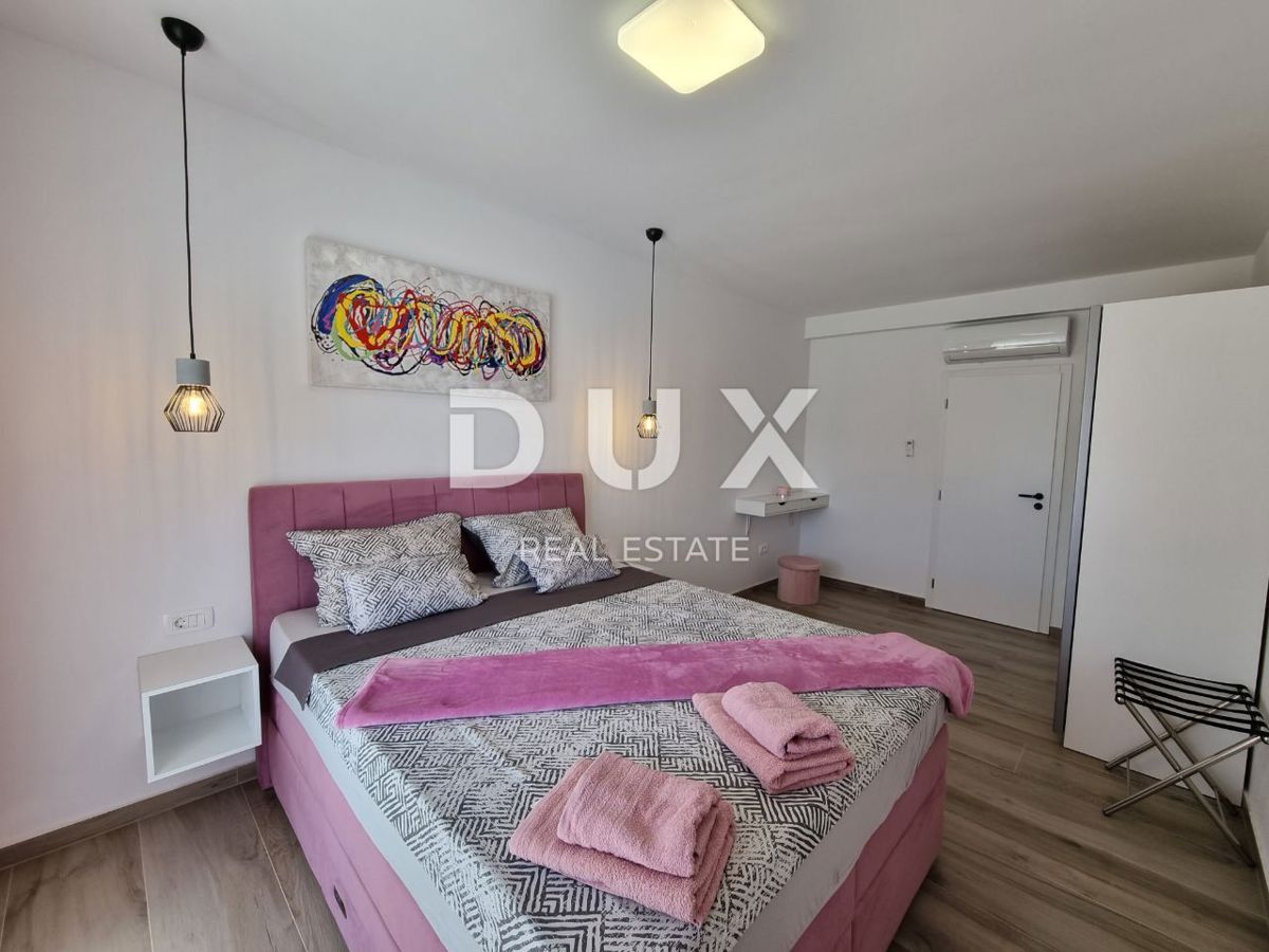 ISTRA, SVETVINČENAT - Moderna enonadstropna hiša z bazenom, obdana z naravo