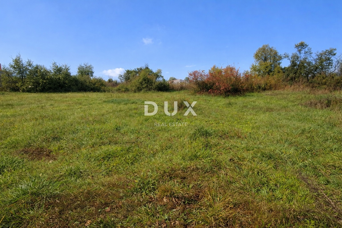 Zemljišče Loborika, Marčana, 3.028m2