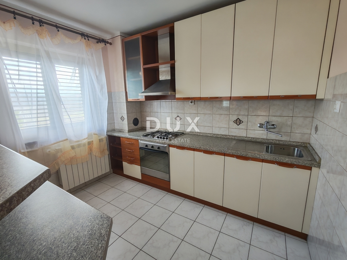 ISTRA, BOLJUN - Hiša z dvema apartmajema v osrčju Istre