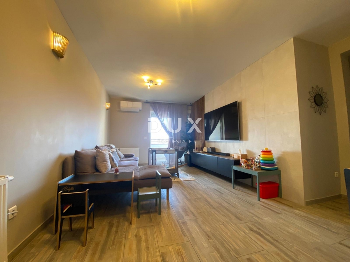 KASTAV, REŠETARI - 2-sobno stanovanje z 2 balkonoma v NOVEJŠI stavbi s pogledom na morje! PRILOŽNOST!