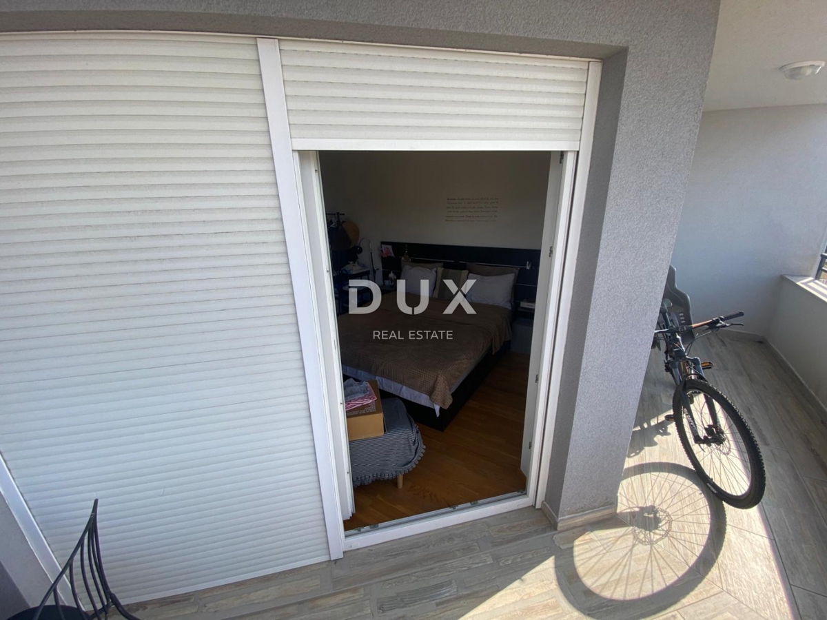 KASTAV, REŠETARI - 2-sobno stanovanje z 2 balkonoma v NOVEJŠI stavbi s pogledom na morje! PRILOŽNOST!