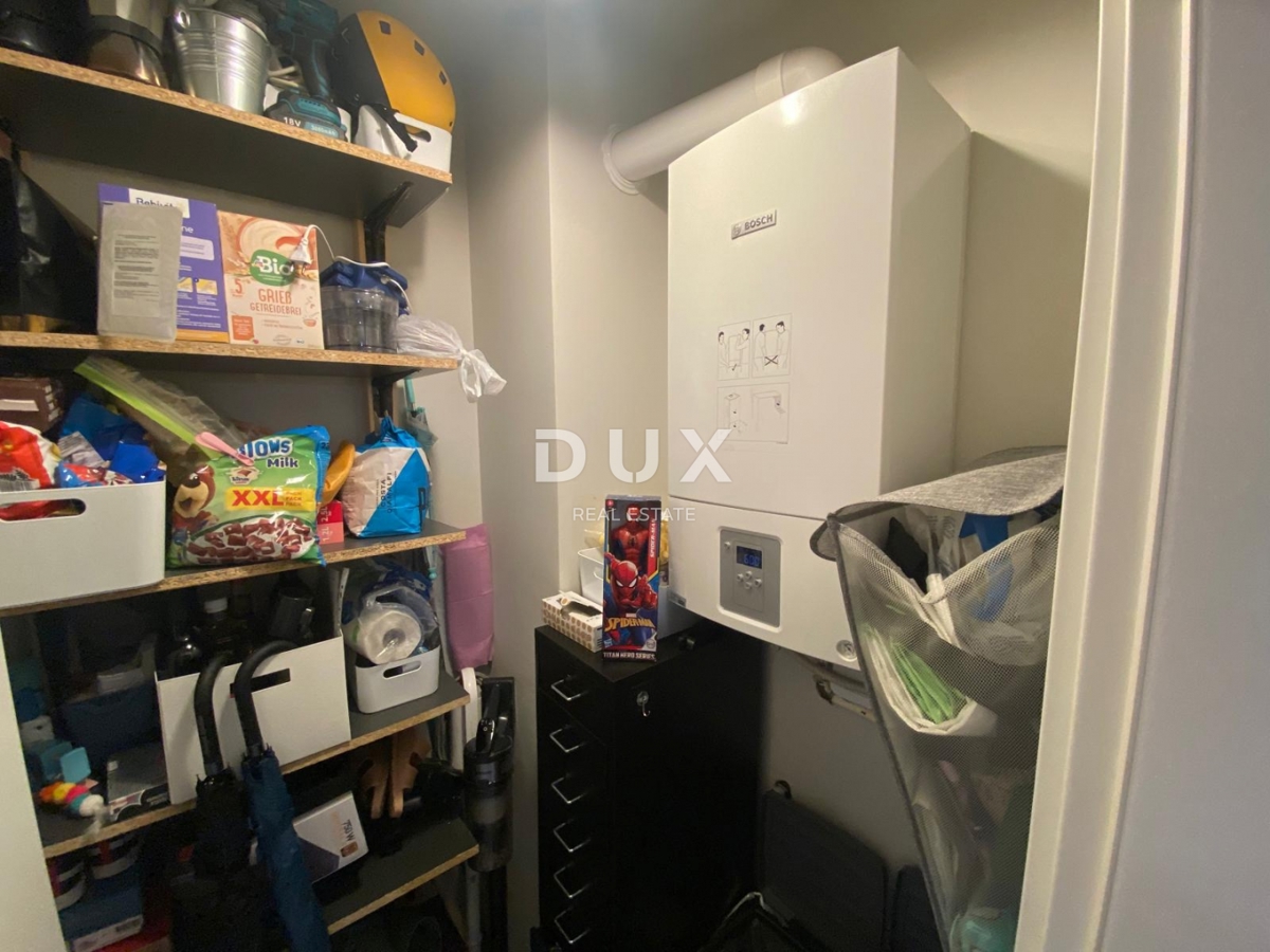 KASTAV, REŠETARI - 2-sobno stanovanje z 2 balkonoma v NOVEJŠI stavbi s pogledom na morje! PRILOŽNOST!