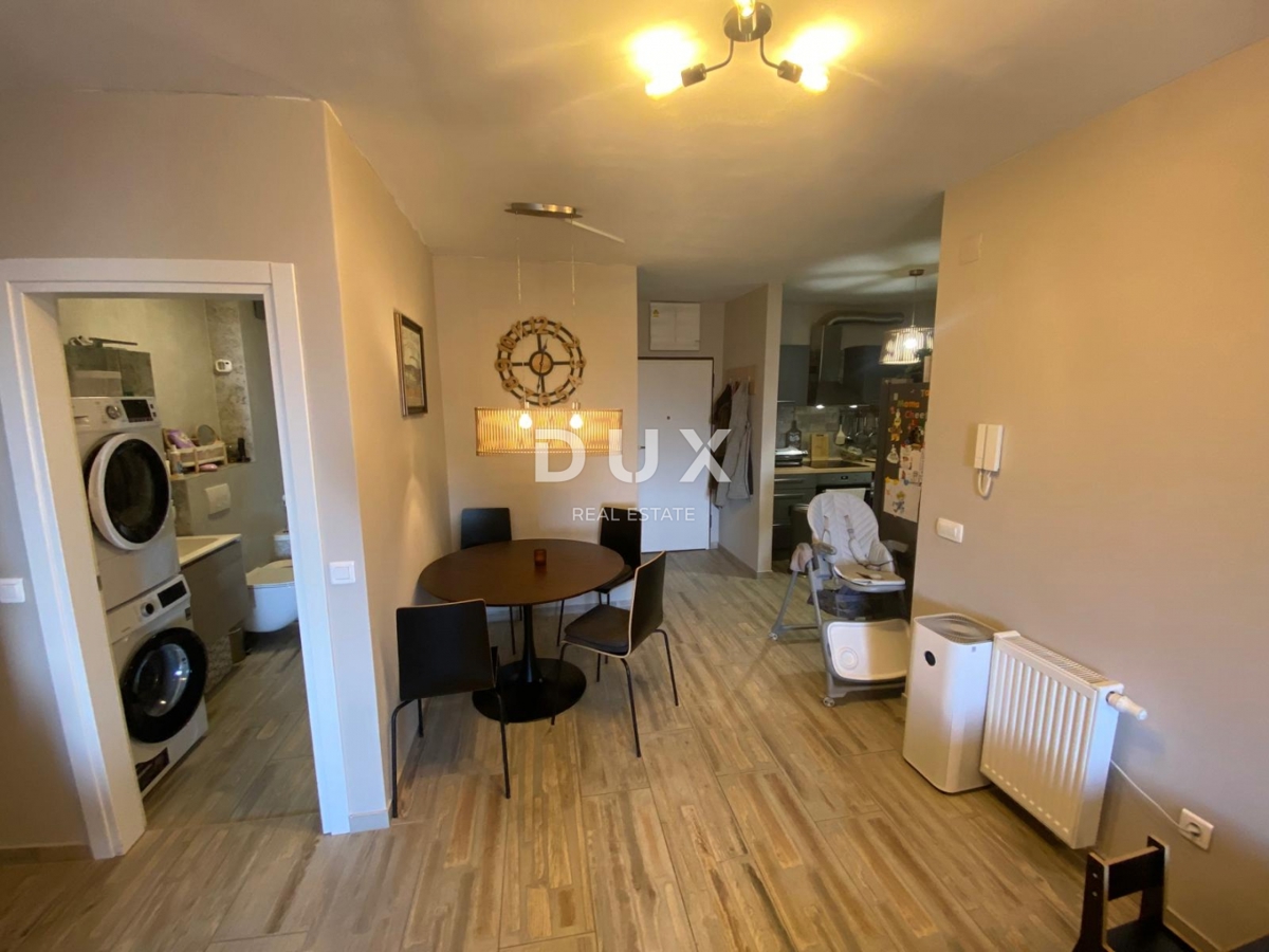 KASTAV, REŠETARI - 2-sobno stanovanje z 2 balkonoma v NOVEJŠI stavbi s pogledom na morje! PRILOŽNOST!