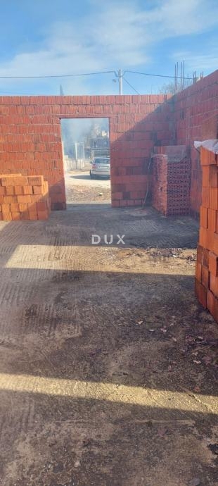 OTOK KRK, DOBRINJ - Prodaja samostojne hiše v gradnji, znižana cena