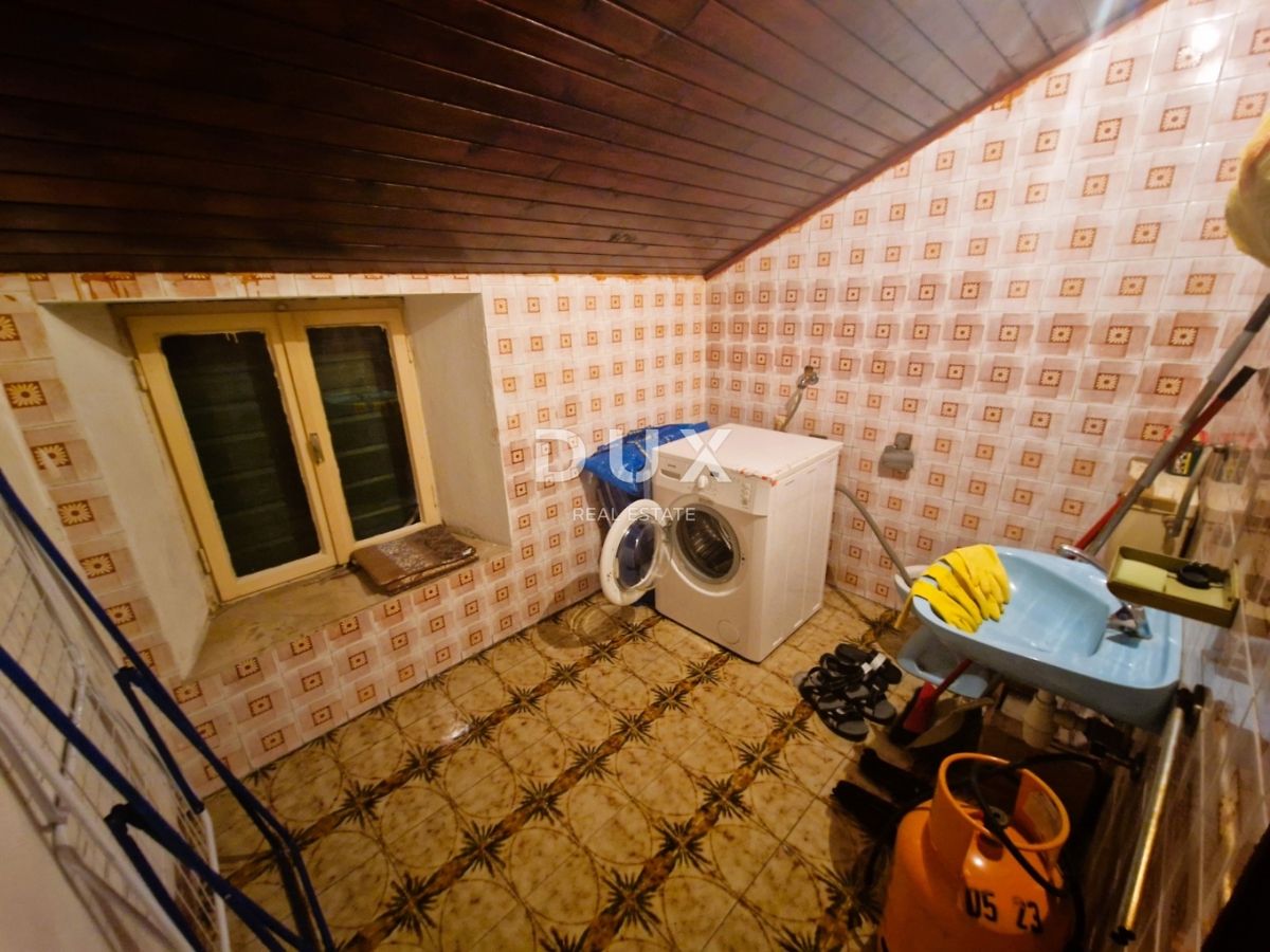 Hiša Kaštel Stari, Kaštela, 220m2