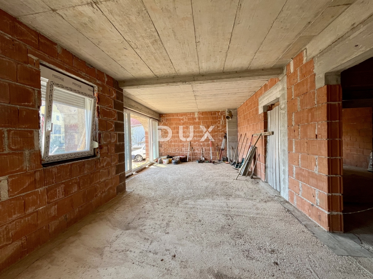 RIJEKA, SRDOČI - Novogradnja s 3 spalnicami in dnevno sobo ter 300 m2 vrta