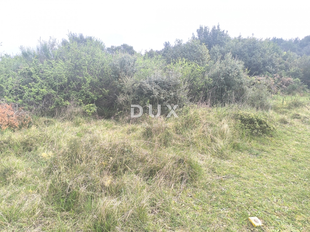 Zemljišče Premantura, Medulin, 1.010m2